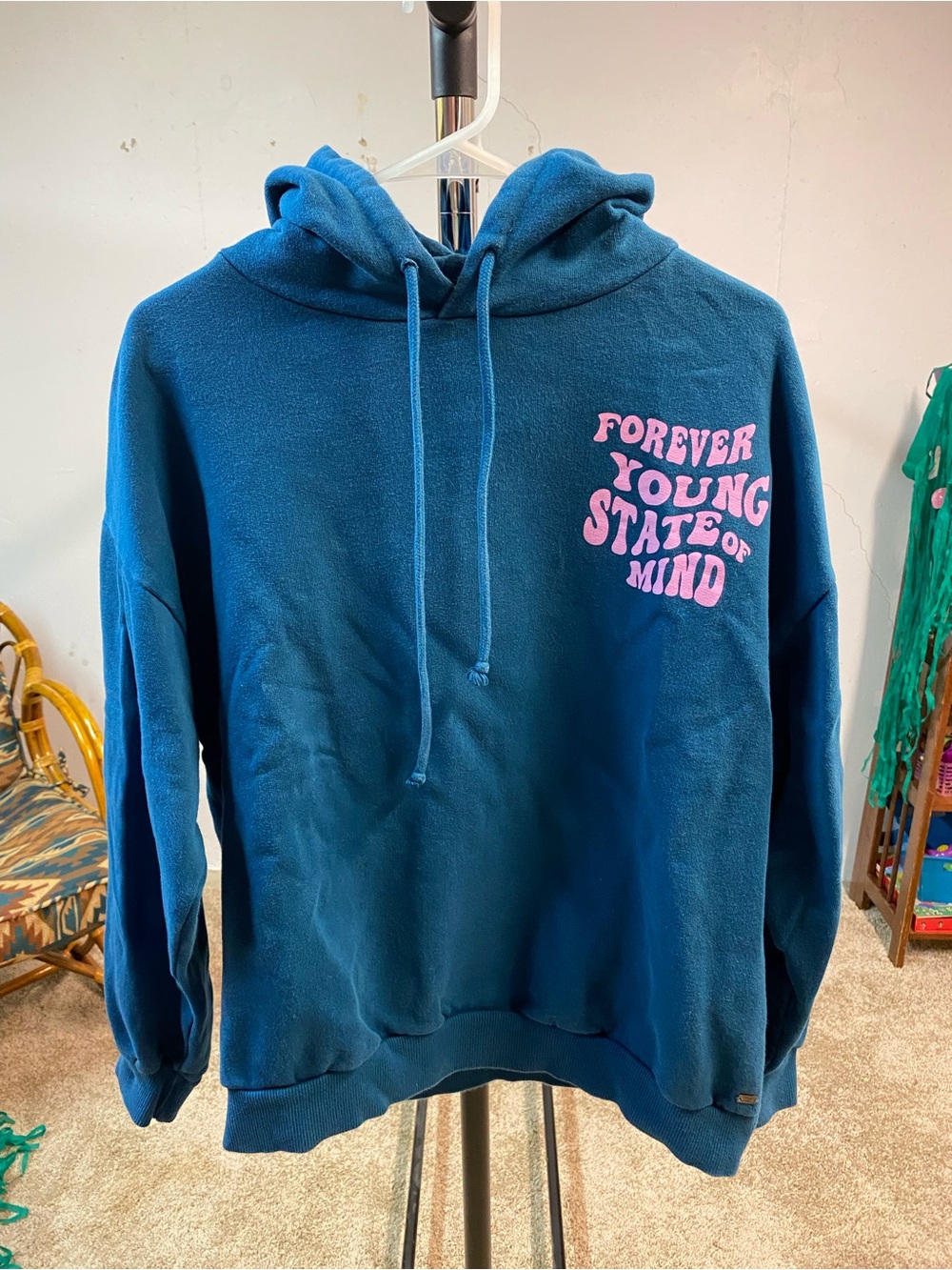 Blue Crewneck Sweatshirt with Pink 'Forever Young State of Mind' Graphic